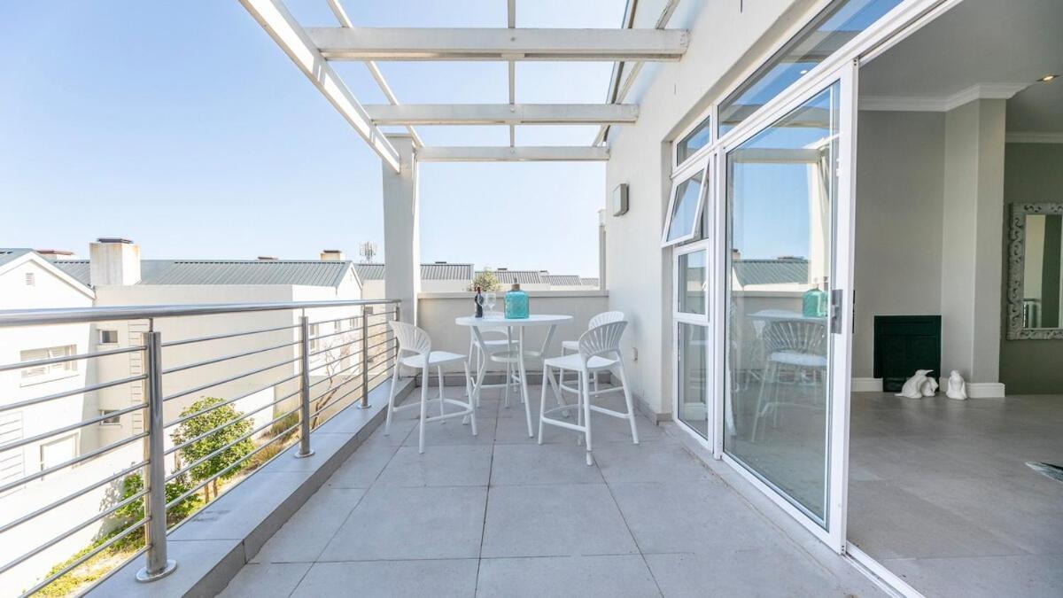 Holiday home Big Bay Gem Fully Equipped, 5mins To And Views Cape Town