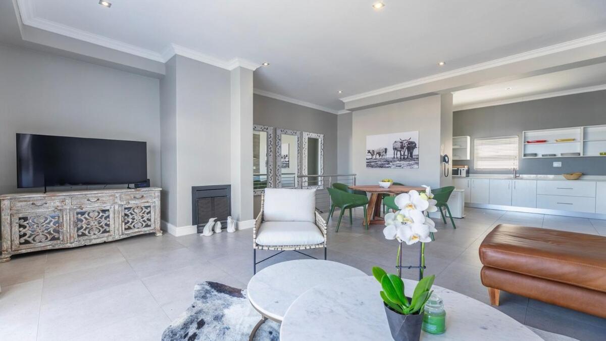 Big Bay Gem Fully Equipped, 5mins To And Views * Cape Town